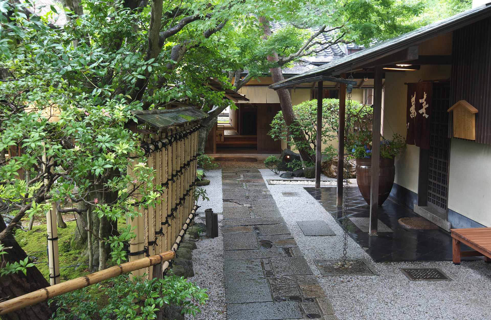 嵐山よしむら 京都 嵐山 手打ち蕎麦 よしむらグループ